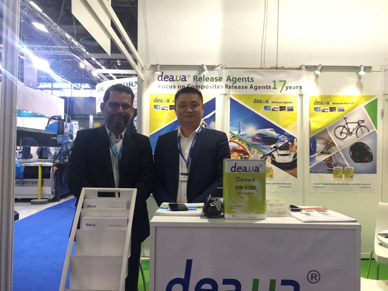 溶劑型脫模劑和高聚合物脫模劑的區(qū)別是什么